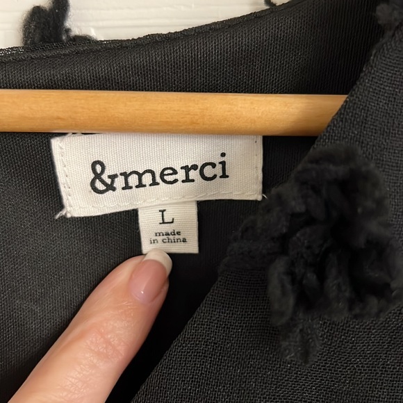 Pom Pom Finesse dress - Picture 4 of 4